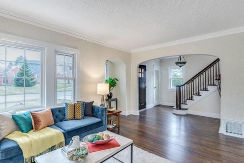 549 E Townview Cir, Mansfield, OH 44907 photo 5