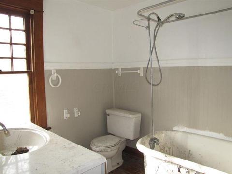 566 E Cassilly St, Springfield, OH 45503 photo 18