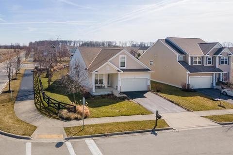 100 Brenden Loop, Delaware, OH 43015 photo 1