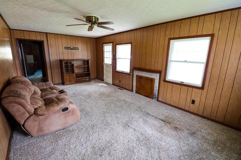 1107 Atwater Ave, Circleville, OH 43113 photo 7