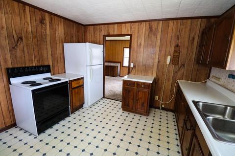 1107 Atwater Ave, Circleville, OH 43113 photo 5