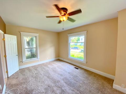 327 E Maynard Ave, Columbus, OH 43202 photo 17