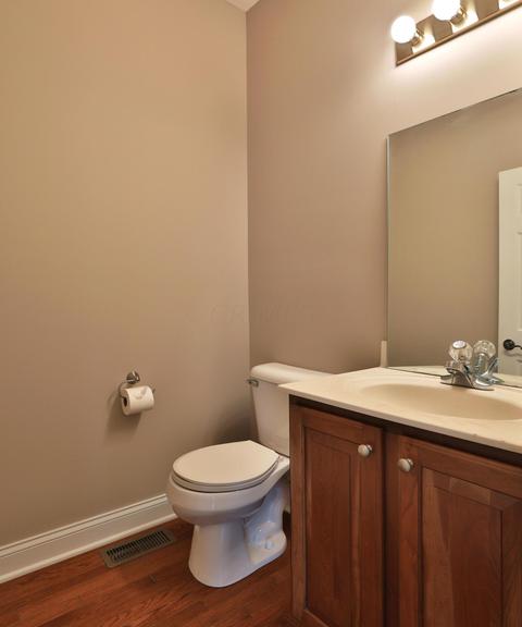 402 Main Rd, Delaware, OH 43015 photo 14