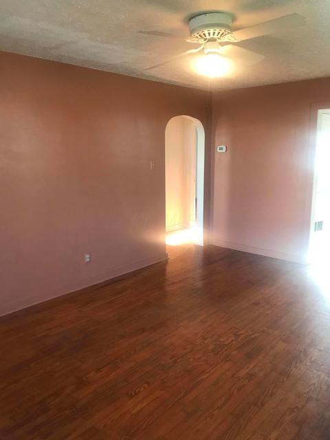 608 Clinton St, Circleville, OH 43113 photo 12