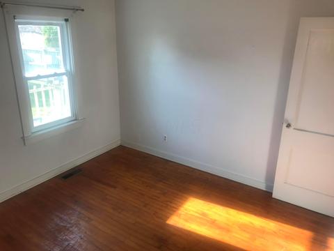 608 Clinton St, Circleville, OH 43113 photo 13