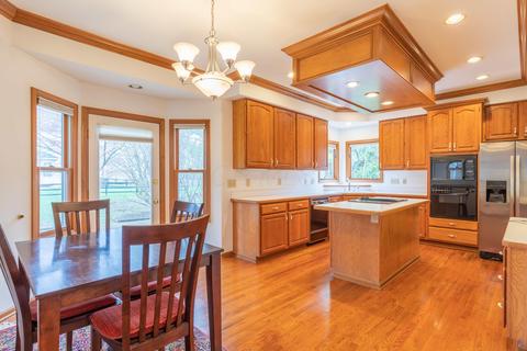 7137 Forest Run Ct, Dublin, OH 43017 photo 14