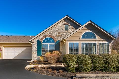 225 Stonegate Loop, Pataskala, OH 43062 photo 4