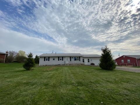 1393 Dunkle Rd, Circleville, OH 43113 photo 1