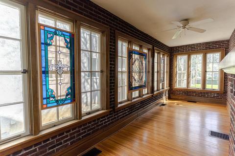 2561 E Broad St, Bexley, OH 43209 photo 9