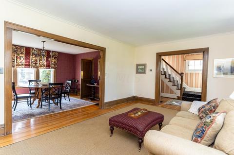 2561 E Broad St, Bexley, OH 43209 photo 6