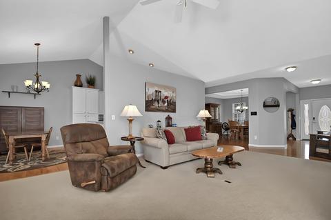 107 Trail E, Pataskala, OH 43062 photo 12