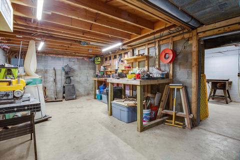 12271 Center Dr, Orient, OH 43146 photo 22