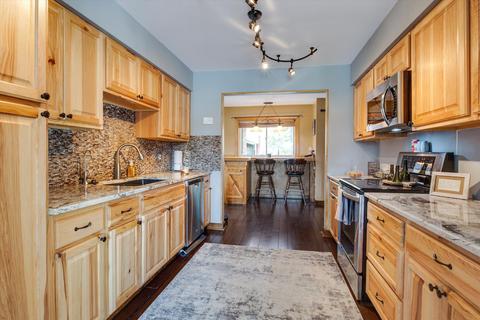 12271 Center Dr, Orient, OH 43146 photo 9