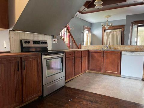 1407 E High St, Springfield, OH 45505 photo 7