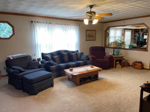 449 White Path St, Pataskala, OH 43062 photo 3