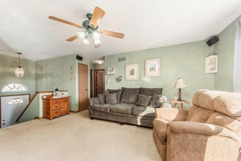 155 Harvard Loop, Delaware, OH 43015 photo 4