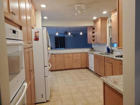 2425 Willow Rd, Springfield, OH 45502 photo 2