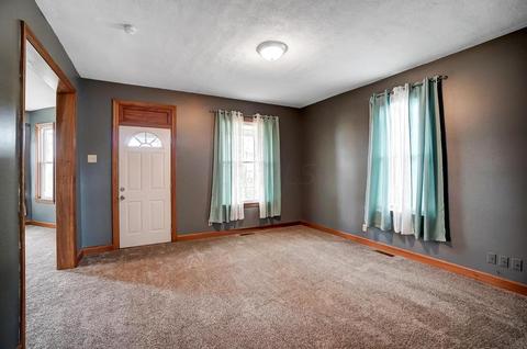 402 Lancaster Pike, Circleville, OH 43113 photo 5