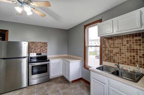 402 Lancaster Pike, Circleville, OH 43113 photo 12