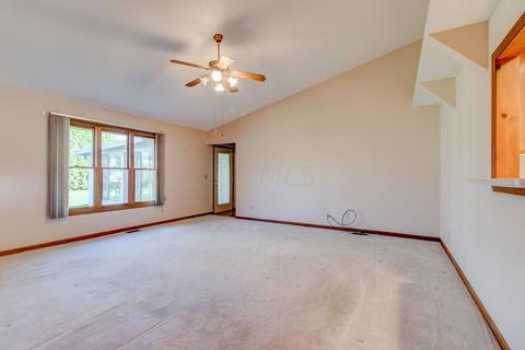 5597 Victorian Ln, Springfield, OH 45503 photo 8