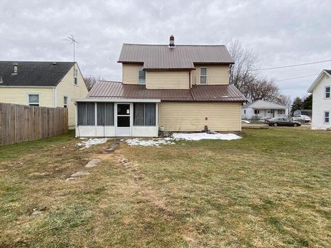 134 Town St, Circleville, OH 43113 photo 4