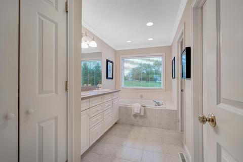 140 Waters Edge Dr, Hebron, OH 43025 photo 30