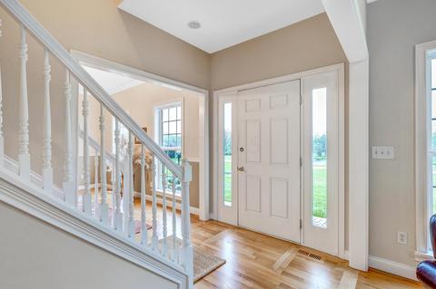 140 Waters Edge Dr, Hebron, OH 43025 photo 6