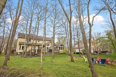 7032 Willow Run Dr, Dublin, OH 43017 photo 2