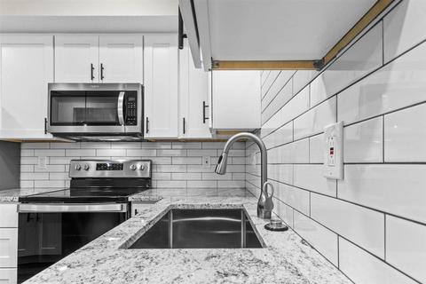 640 E Starr Ave, Columbus, OH 43201 photo 17