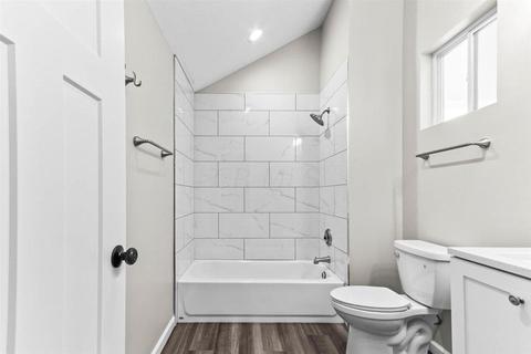 640 E Starr Ave, Columbus, OH 43201 photo 24