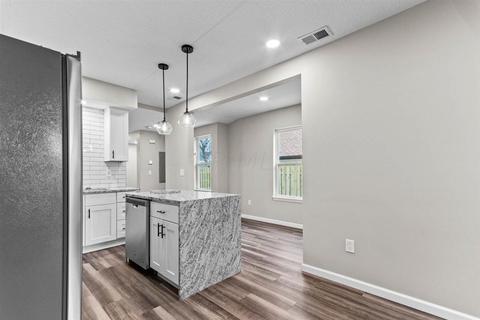 640 E Starr Ave, Columbus, OH 43201 photo 14
