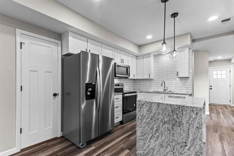 640 E Starr Ave, Columbus, OH 43201 photo 11