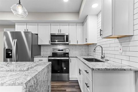 640 E Starr Ave, Columbus, OH 43201 photo 15