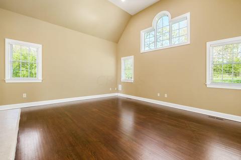 5548 Riverside Dr, Dublin, OH 43017 photo 29