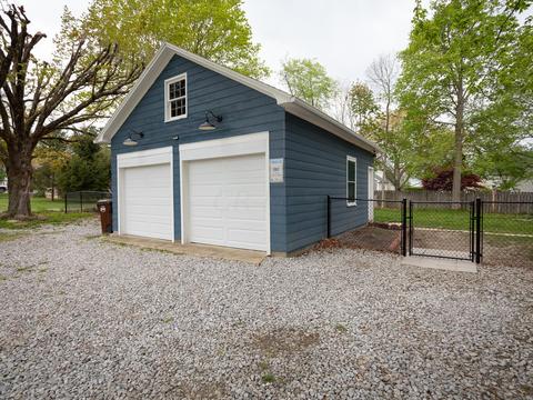 243 E Columbus St, Lithopolis, OH 43136 photo 38