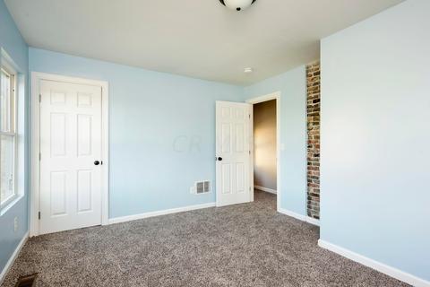 658 E Markison Ave, Columbus, OH 43207 photo 18