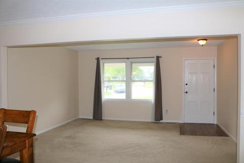 557 Mapleview Ln, Circleville, OH 43113 photo 8