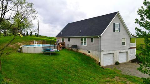 1237 Karr Rd, Jackson, OH 45640 photo 4