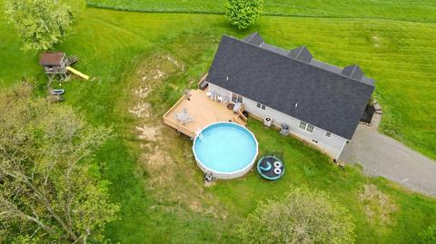 1237 Karr Rd, Jackson, OH 45640 photo 3