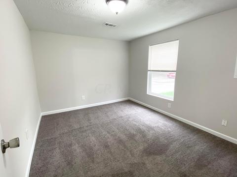 237 E Barthman Ave, Columbus, OH 43207 photo 15