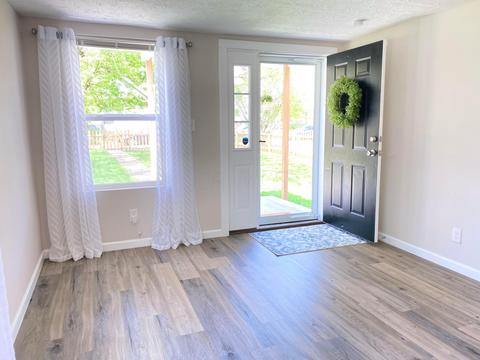 237 E Barthman Ave, Columbus, OH 43207 photo 30