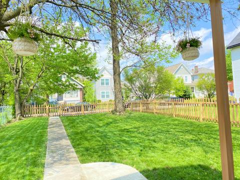 237 E Barthman Ave, Columbus, OH 43207 photo 4