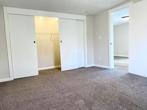 237 E Barthman Ave, Columbus, OH 43207 photo 9
