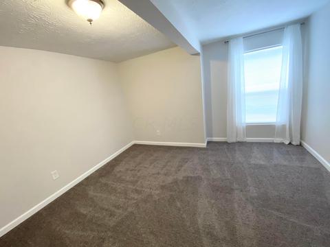 237 E Barthman Ave, Columbus, OH 43207 photo 14