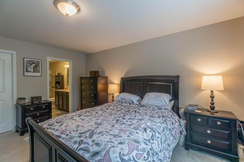 92 Broadstone Cir E, Blacklick, OH 43004 photo 18
