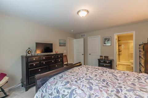 92 Broadstone Cir E, Blacklick, OH 43004 photo 19