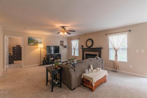 92 Broadstone Cir E, Blacklick, OH 43004 photo 5