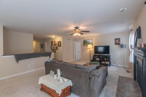 92 Broadstone Cir E, Blacklick, OH 43004 photo 8