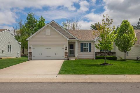 92 Broadstone Cir E, Blacklick, OH 43004 photo 4