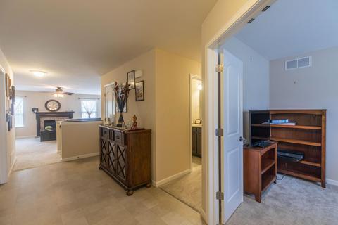 92 Broadstone Cir E, Blacklick, OH 43004 photo 9